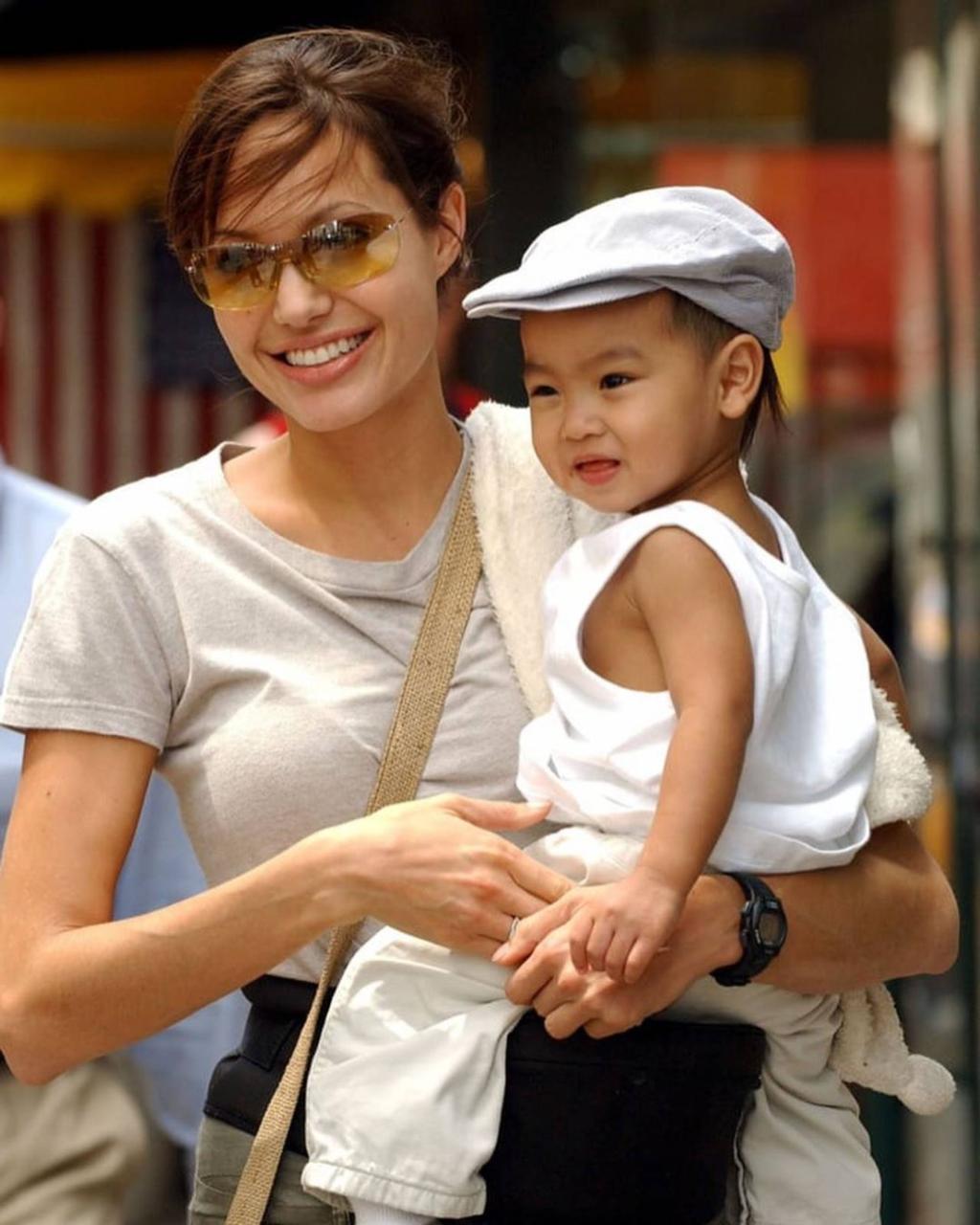 Angelina Jolie and her little Maddox. Photo: @angelinajolie_ita/Instagram