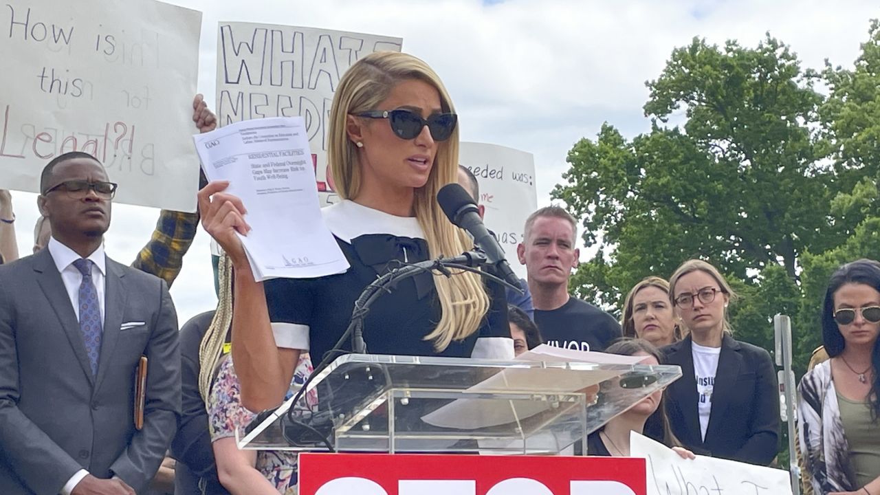 Paris Hilton pushes for youth treatment facility oversight