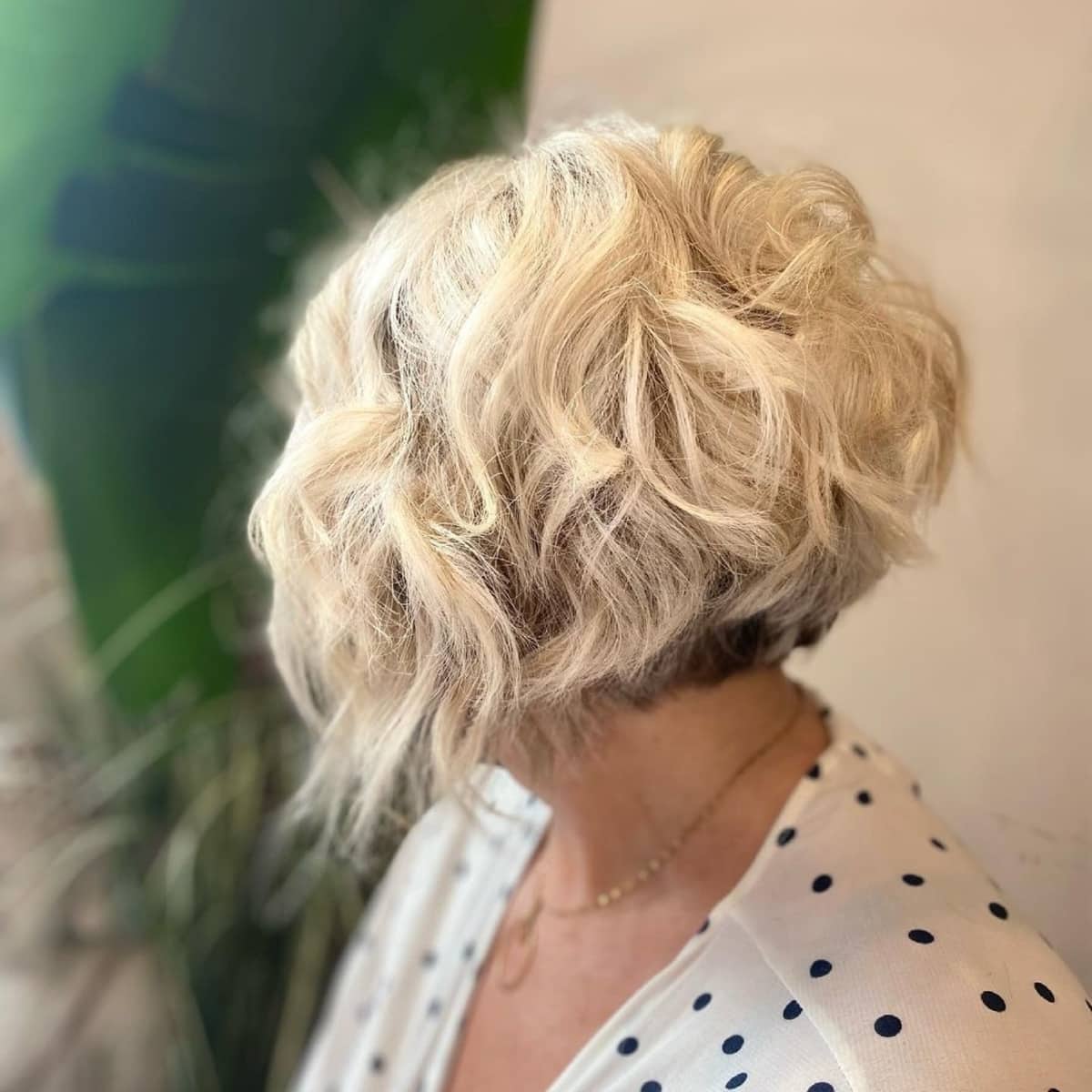 The Wavy Pixie Bob Haircut